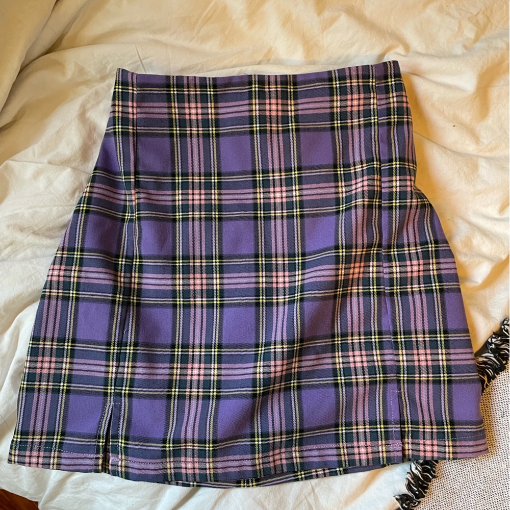 Brandy Melville mini skirt plaid